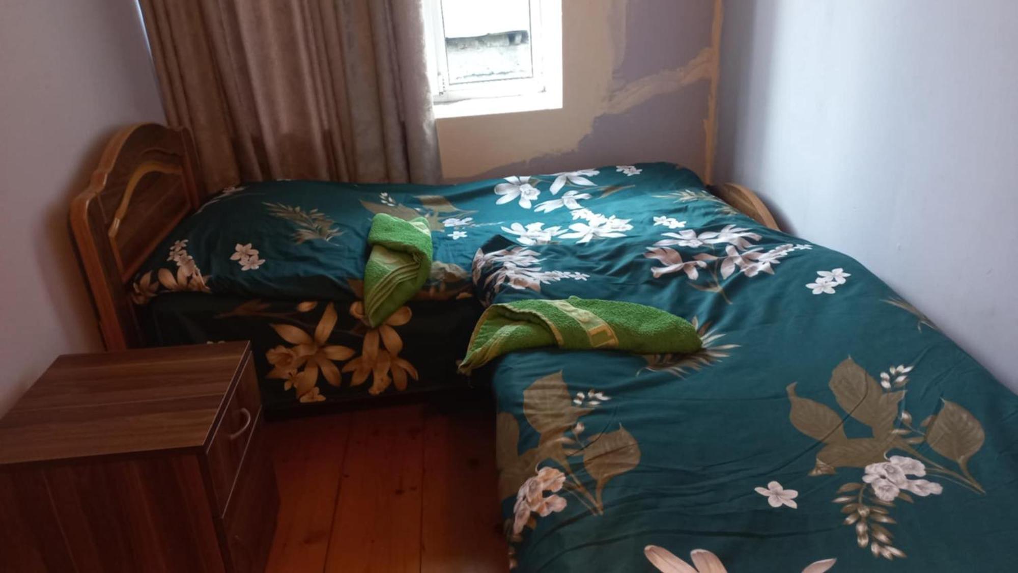 Bezengi Guest House Lalkhori Luaran gambar