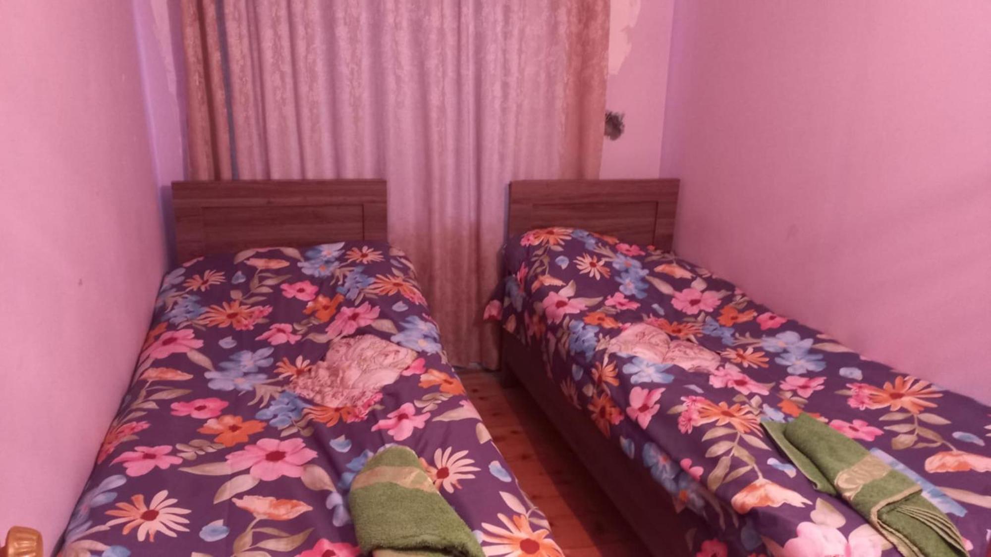 Bezengi Guest House Lalkhori Luaran gambar
